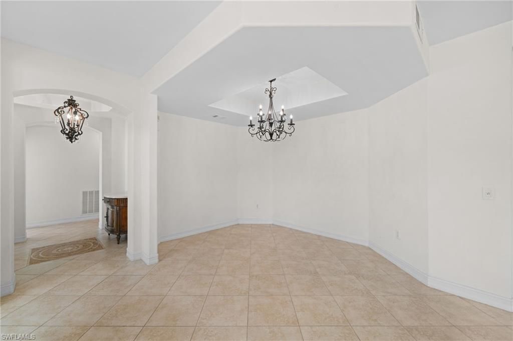 1630 Tarpon Bay Dr S, Unit 102, Naples, FL 34119 Photo