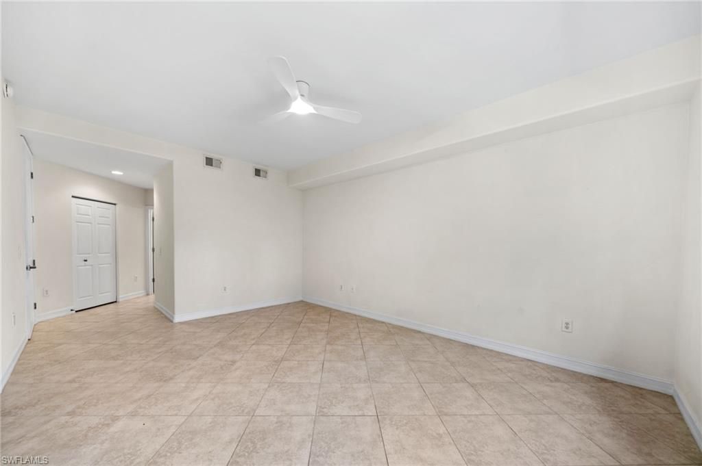 1630 Tarpon Bay Dr S, Unit 102, Naples, FL 34119 Photo