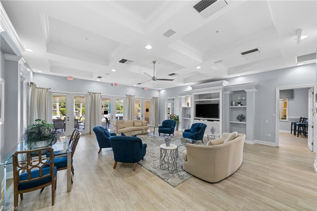 1630 Tarpon Bay Dr S, Unit 102, Naples, FL 34119 Photo