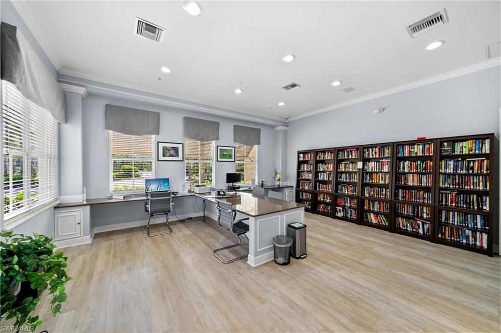 1630 Tarpon Bay Dr S, Unit 102, Naples, FL 34119 Photo