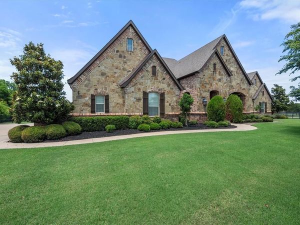 6412 Preferred Drive, Fort Worth, TX 76179