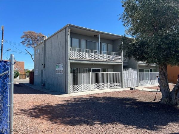 1388 E Desert Inn Road, Unit 2(Room A), Las Vegas, NV 89169