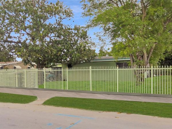 3015 NW 83rd St, Miami, FL 33147