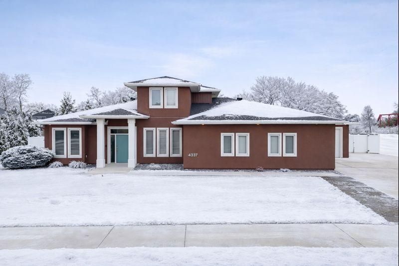 4337 66th Street S, Fargo, ND 58104 Main Photo