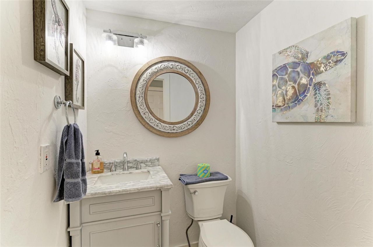8963 Fishermens Bay Drive, Sarasota, FL 34231 Photo