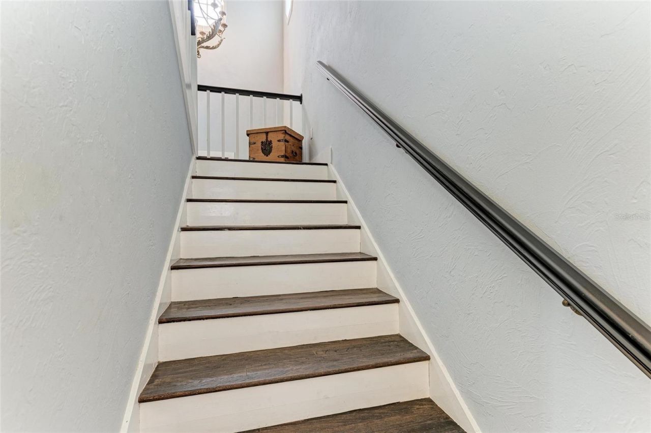 8963 Fishermens Bay Drive, Sarasota, FL 34231 Photo