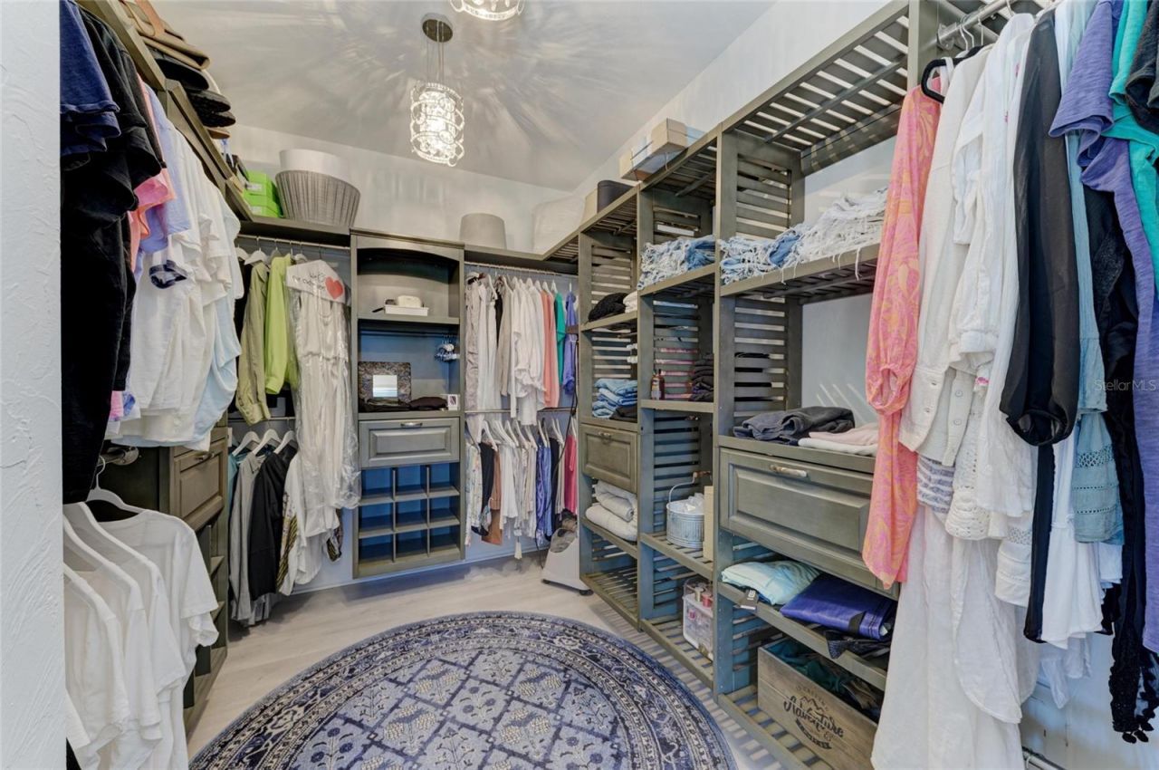 8963 Fishermens Bay Drive, Sarasota, FL 34231 Photo