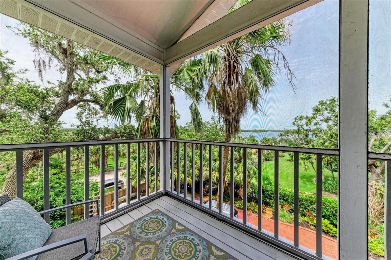 8963 Fishermens Bay Drive, Sarasota, FL 34231 Photo