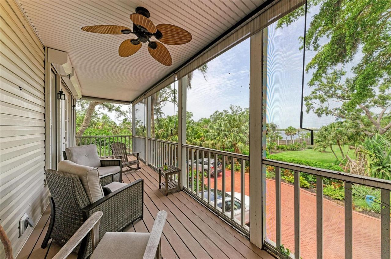 8963 Fishermens Bay Drive, Sarasota, FL 34231 Photo