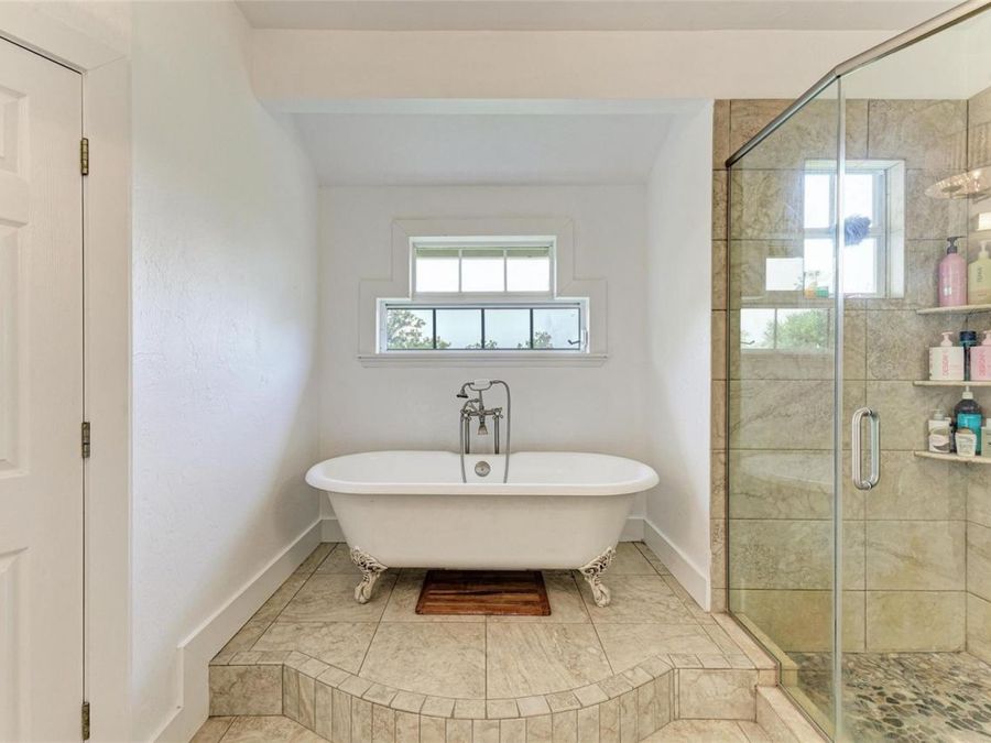 Property Image 64