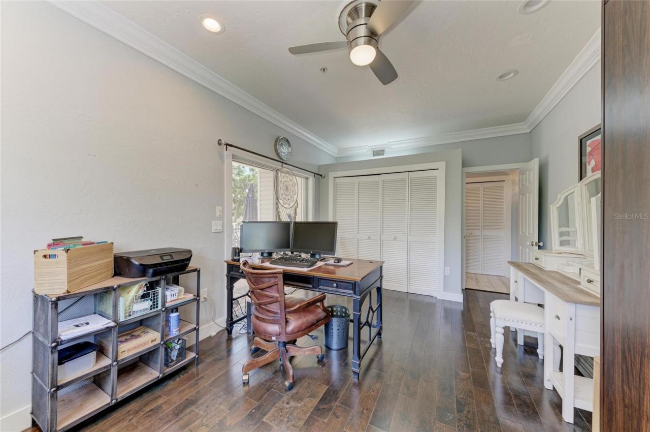 8963 Fishermens Bay Drive, Sarasota, FL 34231 Photo