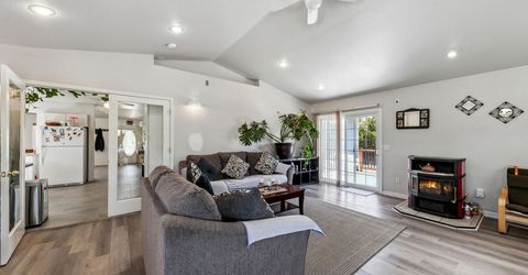 21 Fox Lane, Yerington, NV 89447 Photo