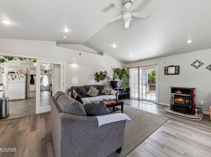 21 Fox Lane, Yerington, NV 89447 Photo