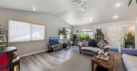 21 Fox Lane, Yerington, NV 89447 Photo