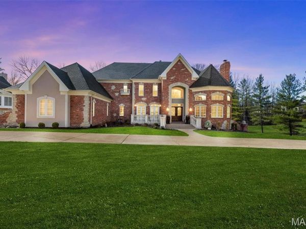 1315 Wildhorse Meadows Drive, Chesterfield, MO 63005