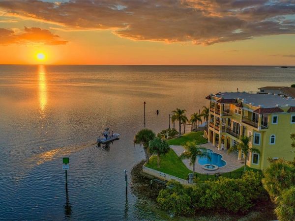 3236 GULF WINDS CIRCLE, HERNANDO BEACH, FL 34607