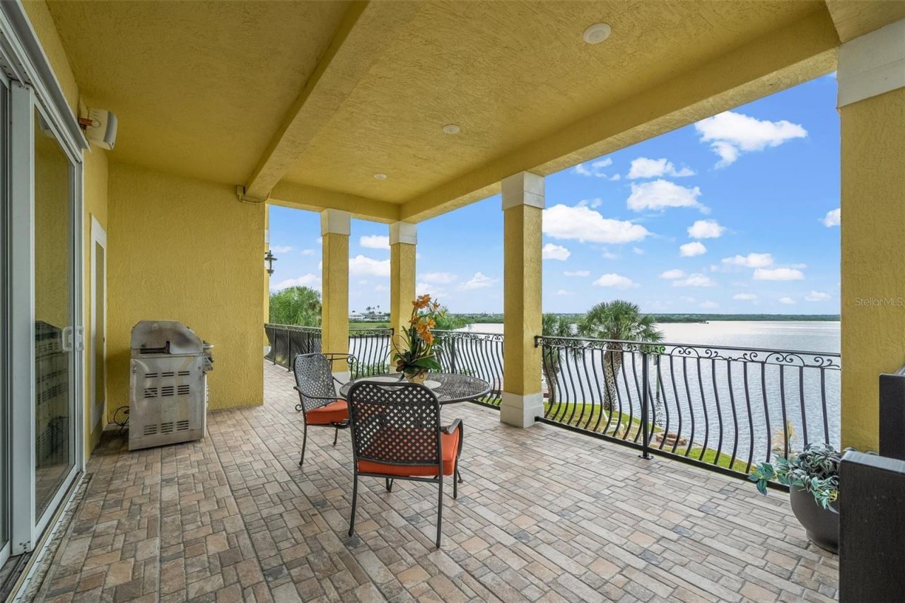 3236 Gulf Winds Circle, Hernando Beach, FL 34607 Photo