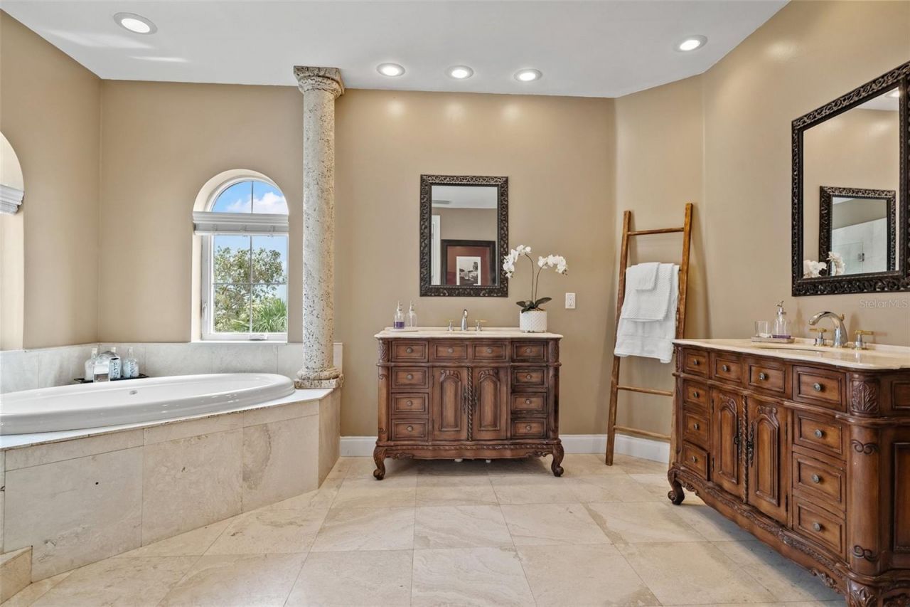 3236 Gulf Winds Circle, Hernando Beach, FL 34607 Photo