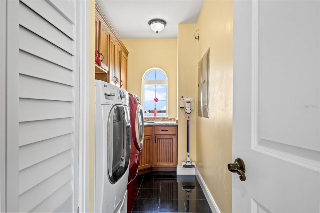 3236 Gulf Winds Circle, Hernando Beach, FL 34607 Photo