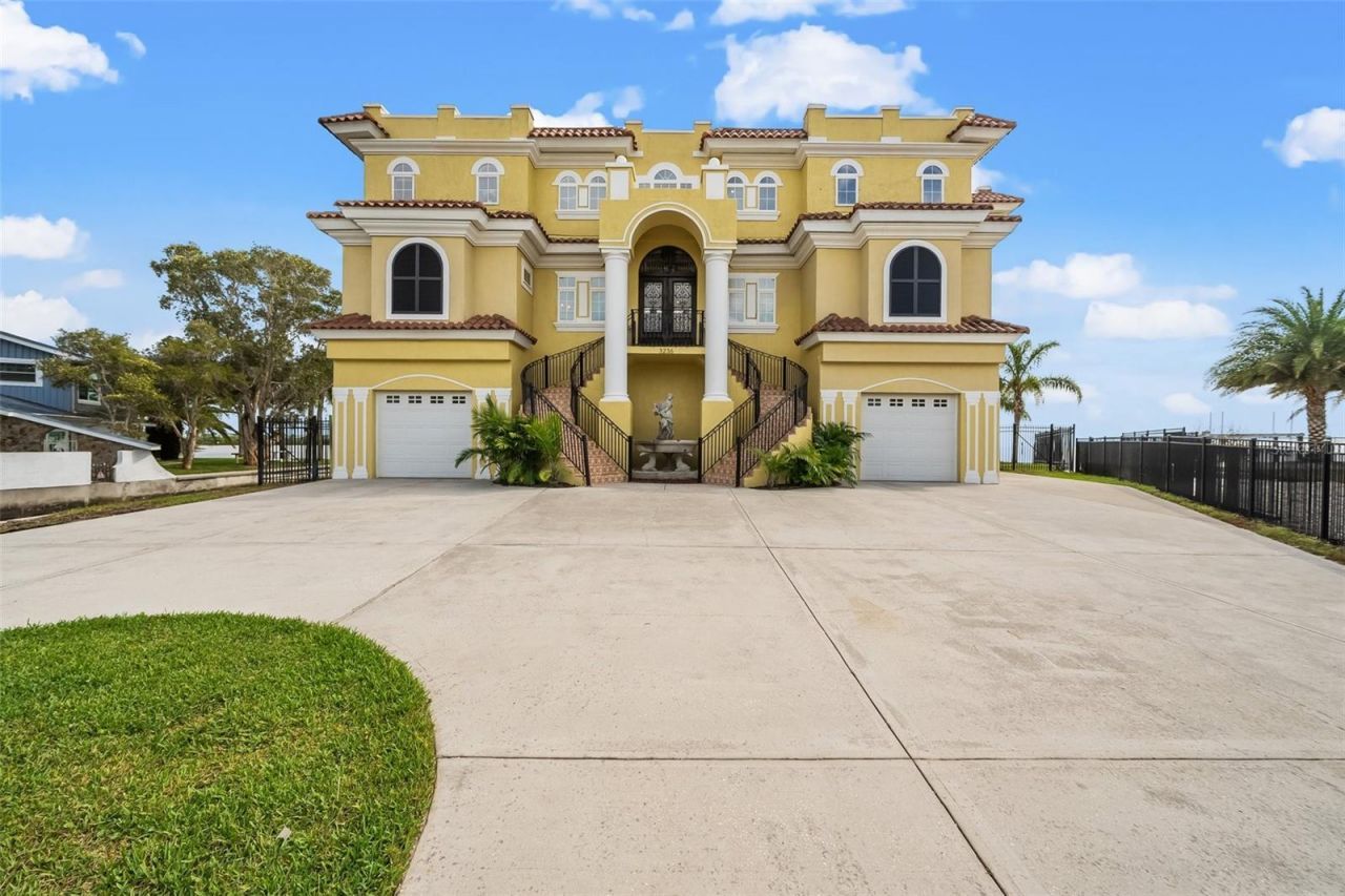 3236 Gulf Winds Circle, Hernando Beach, FL 34607 Photo