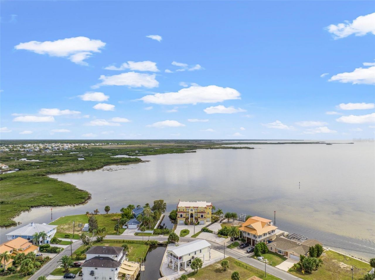 3236 Gulf Winds Circle, Hernando Beach, FL 34607 Photo