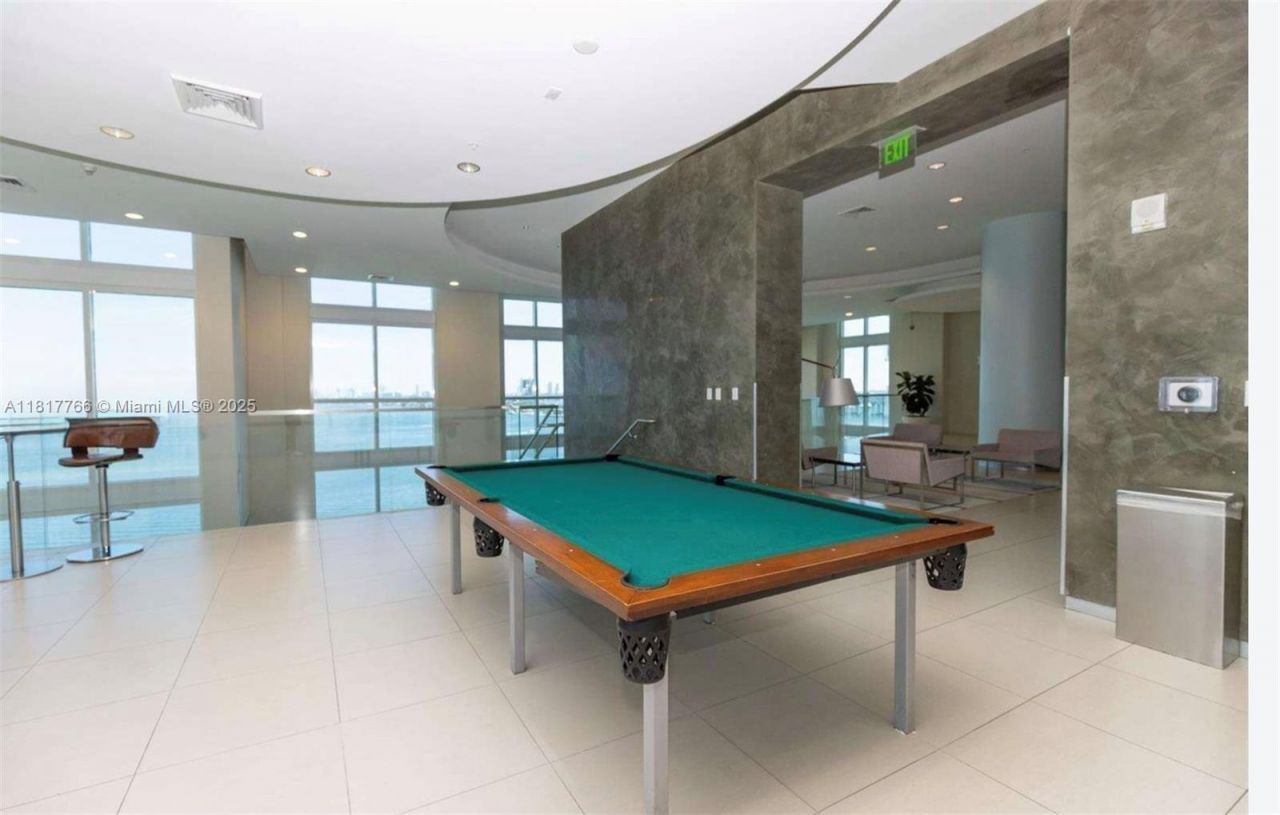 1900 N Bayshore Dr, Unit 3909, Miami, FL 33132 Photo