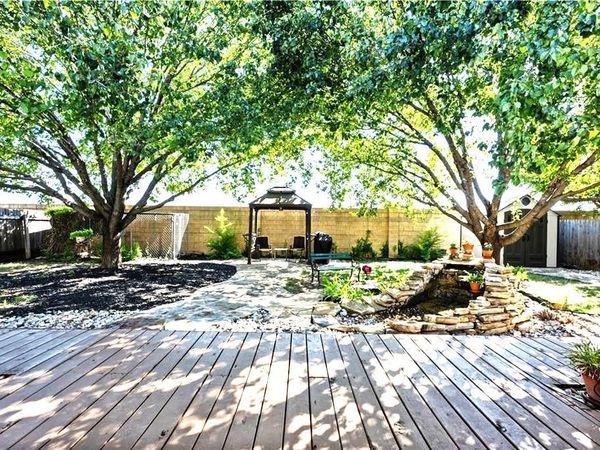 1900 Rutherford DR, Leander, TX 78641