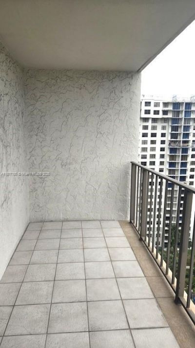 18181 NE 31st Ct, Unit 1801, Aventura, FL 33160 Photo