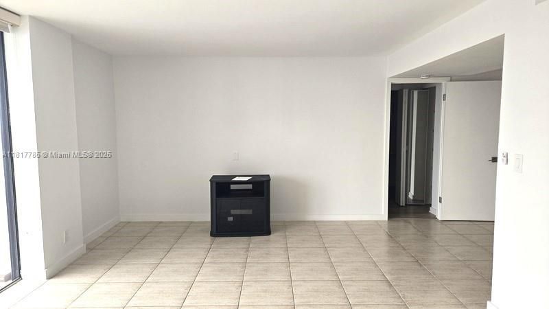 18181 NE 31st Ct, Unit 1801, Aventura, FL 33160 Photo