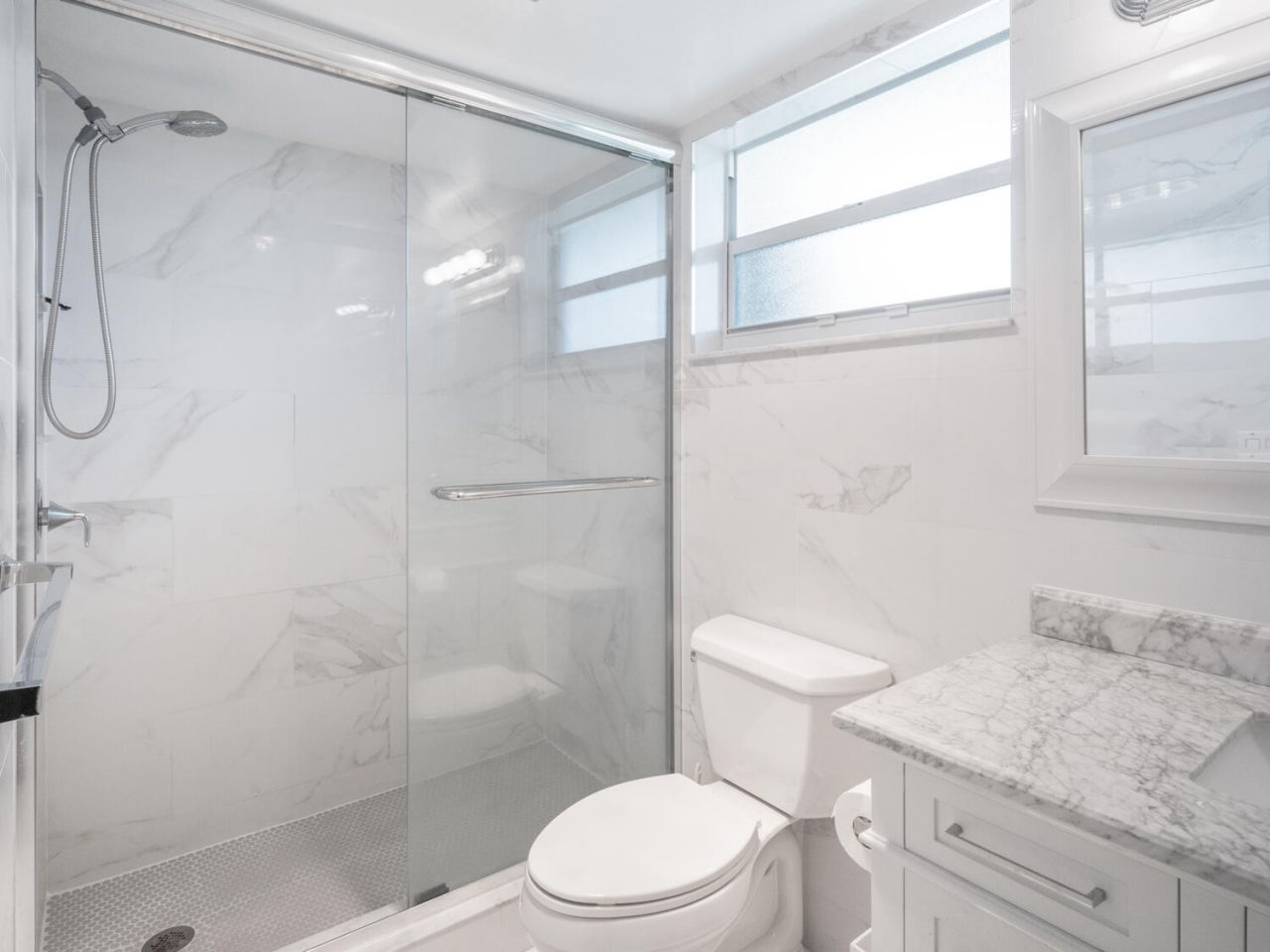 715 Lori Drive, Unit 213, Palm Springs, FL 33461 Photo