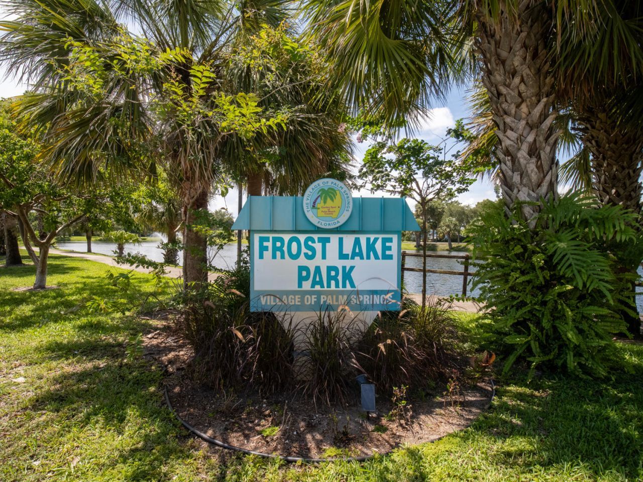 715 Lori Drive, Unit 213, Palm Springs, FL 33461 Photo