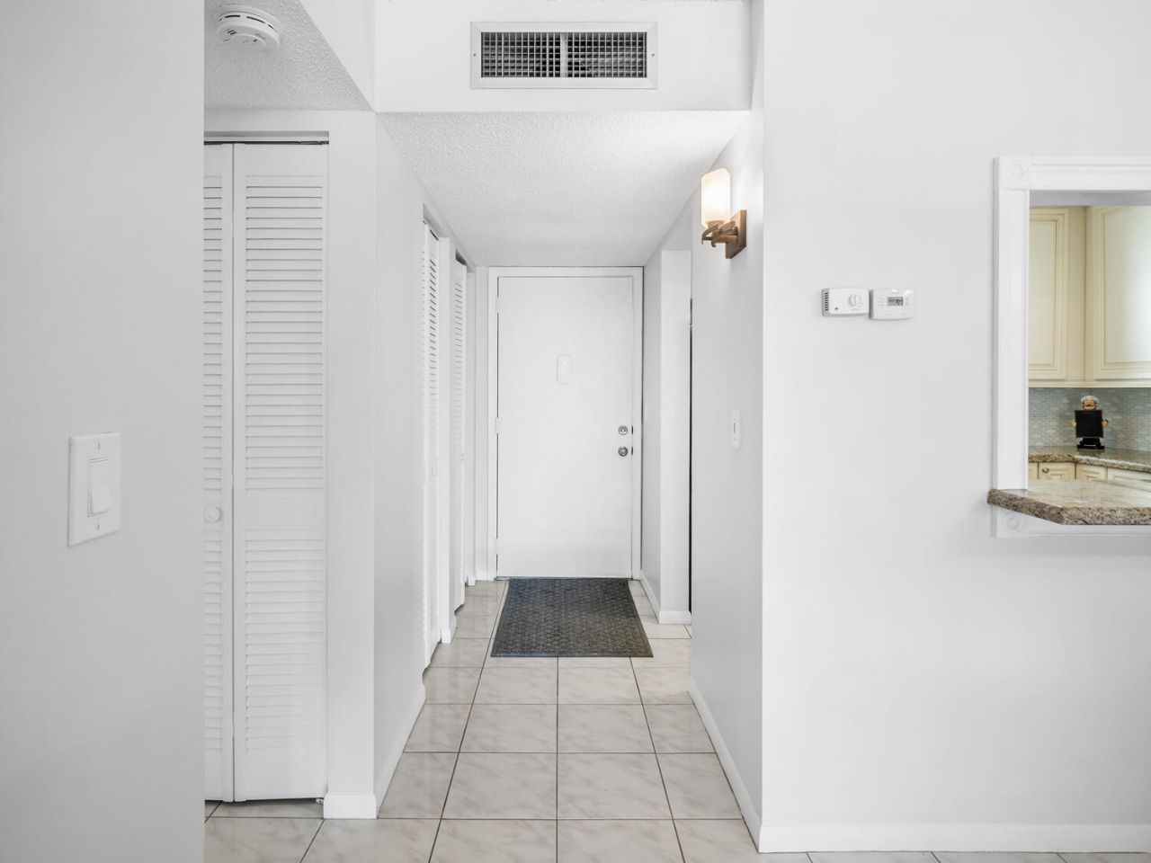 715 Lori Drive, Unit 213, Palm Springs, FL 33461 Photo