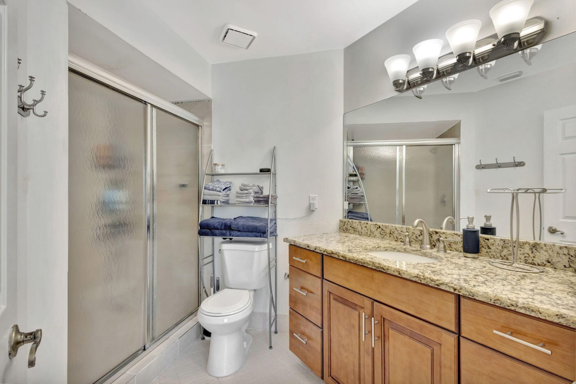 146 Weybridge Circle, Unit B, Royal Palm Beach, FL 33411 Photo