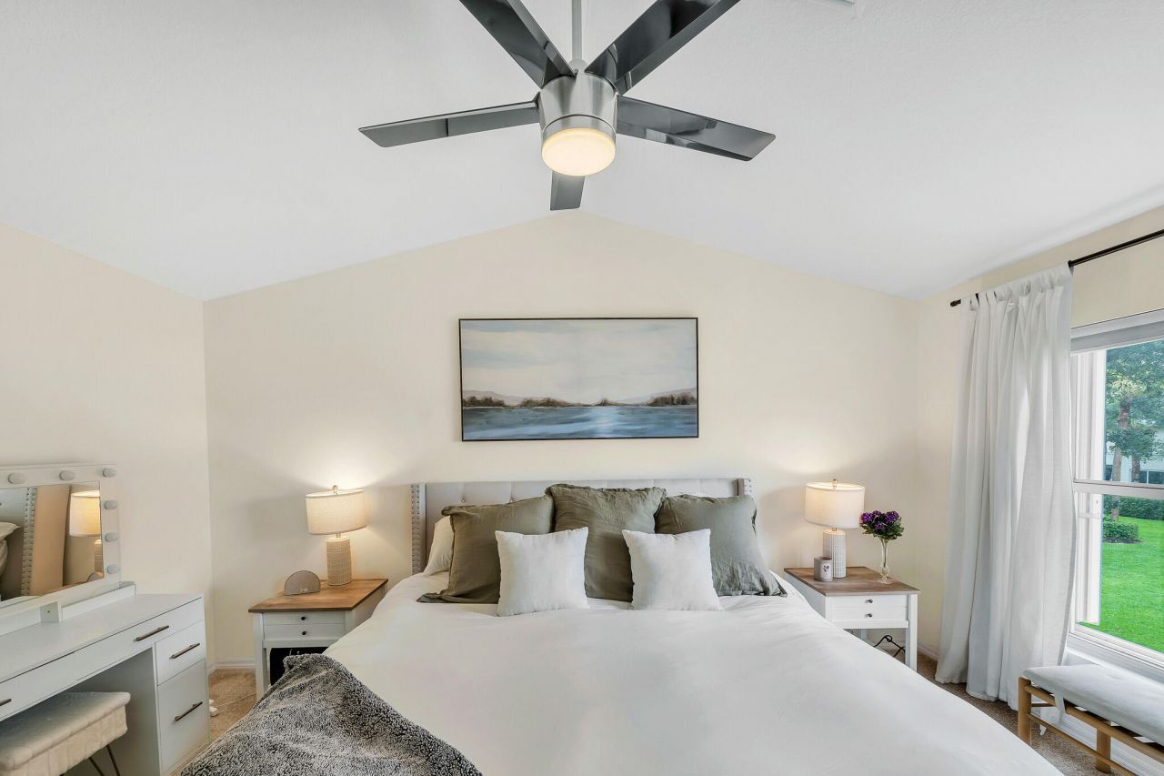 6086 Seminole Gardens Circle, Riviera Beach, FL 33418 Photo