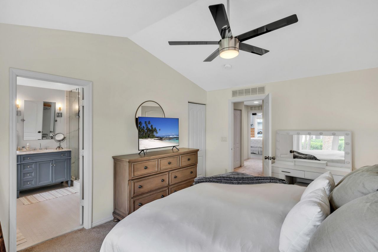 6086 Seminole Gardens Circle, Riviera Beach, FL 33418 Photo