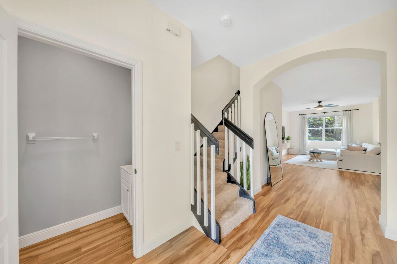 6086 Seminole Gardens Circle, Riviera Beach, FL 33418 Photo