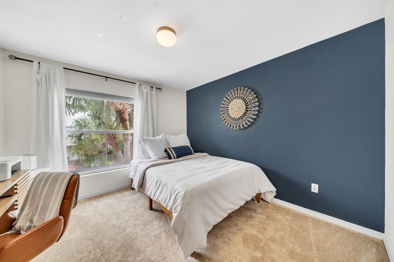 6086 Seminole Gardens Circle, Riviera Beach, FL 33418 Photo