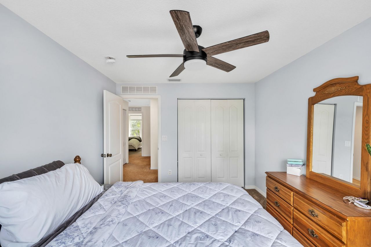 6086 Seminole Gardens Circle, Riviera Beach, FL 33418 Photo