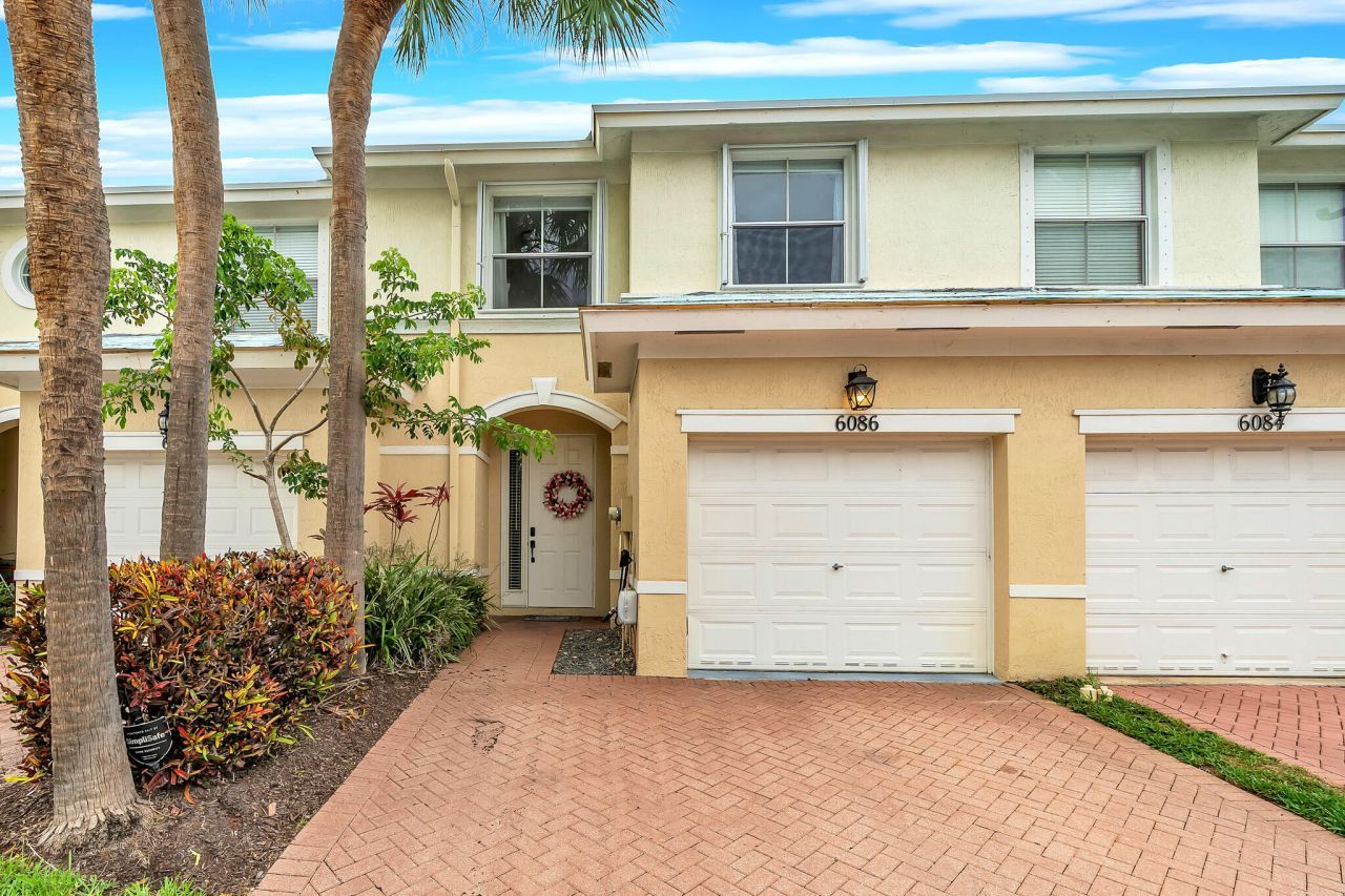 6086 Seminole Gardens Circle, Riviera Beach, FL 33418 Photo