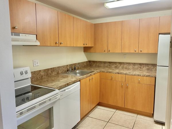 405 W Executive Center Drive, Unit 208, West Palm Beach, FL 33401