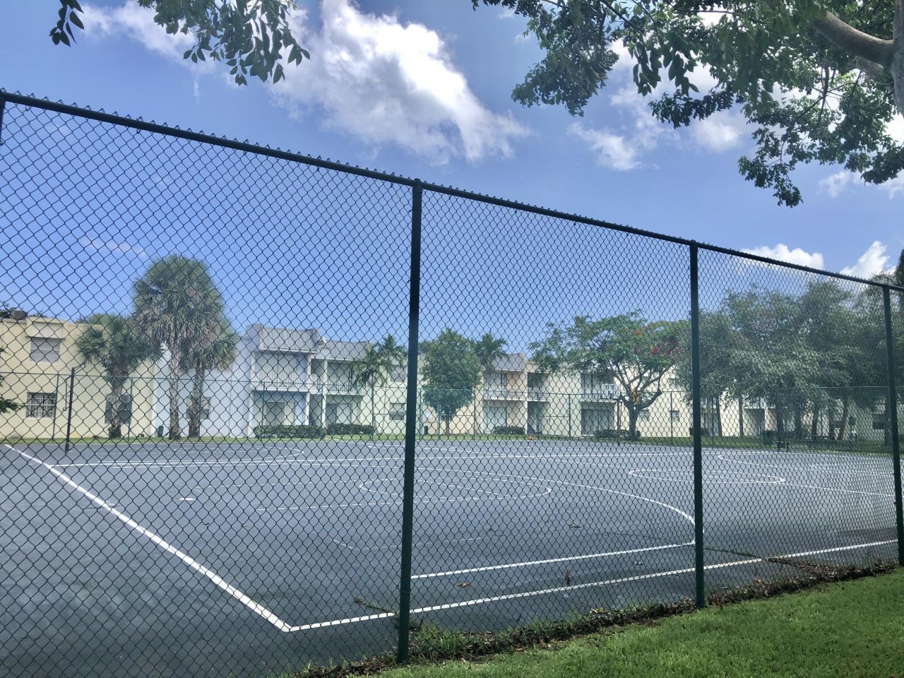 405 W Executive Center Drive, Unit 208, West Palm Beach, FL 33401 Photo