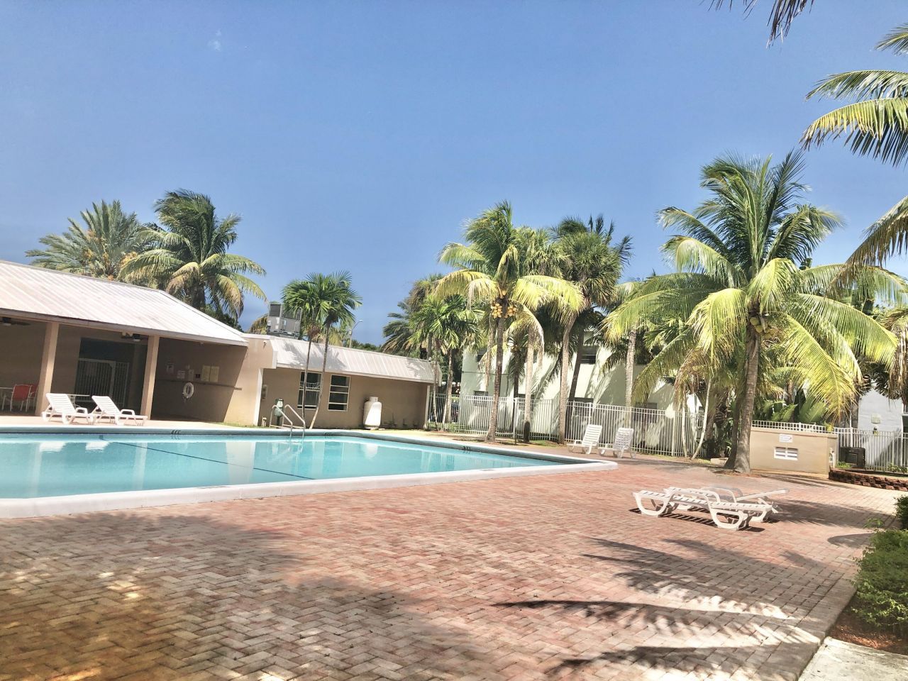 405 W Executive Center Drive, Unit 208, West Palm Beach, FL 33401 Photo