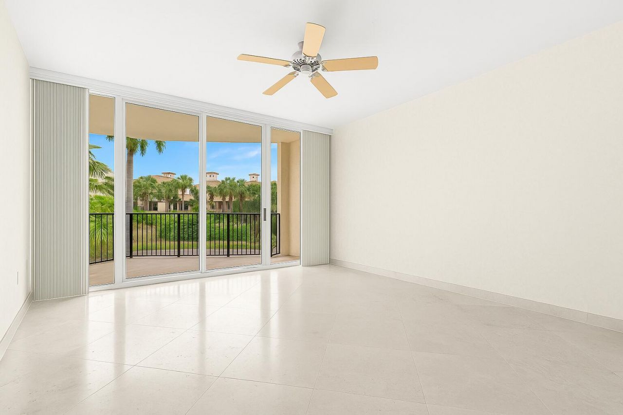 800 Ocean Drive, Unit 204, Juno Beach, FL 33408 Photo