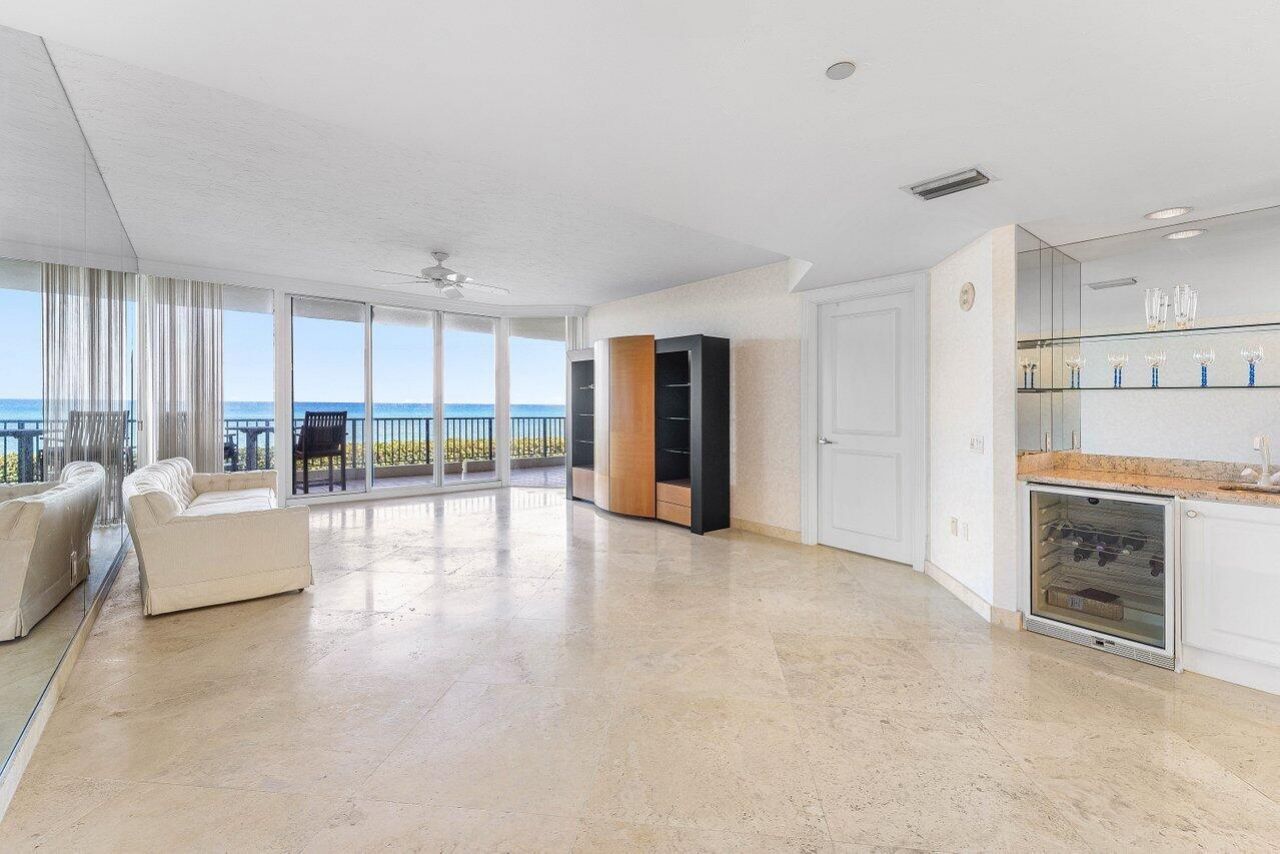 800 Ocean Drive, Unit 204, Juno Beach, FL 33408 Photo