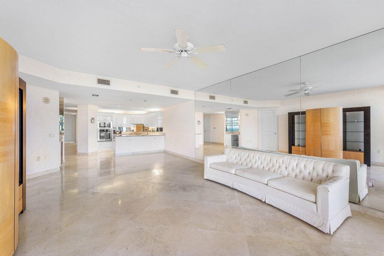 800 Ocean Drive, Unit 204, Juno Beach, FL 33408 Photo