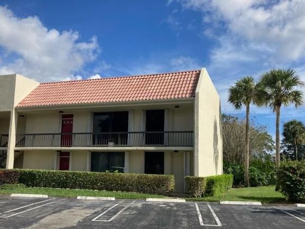 2520 Presidential Way Way, Unit 205, West Palm Beach, FL 33401