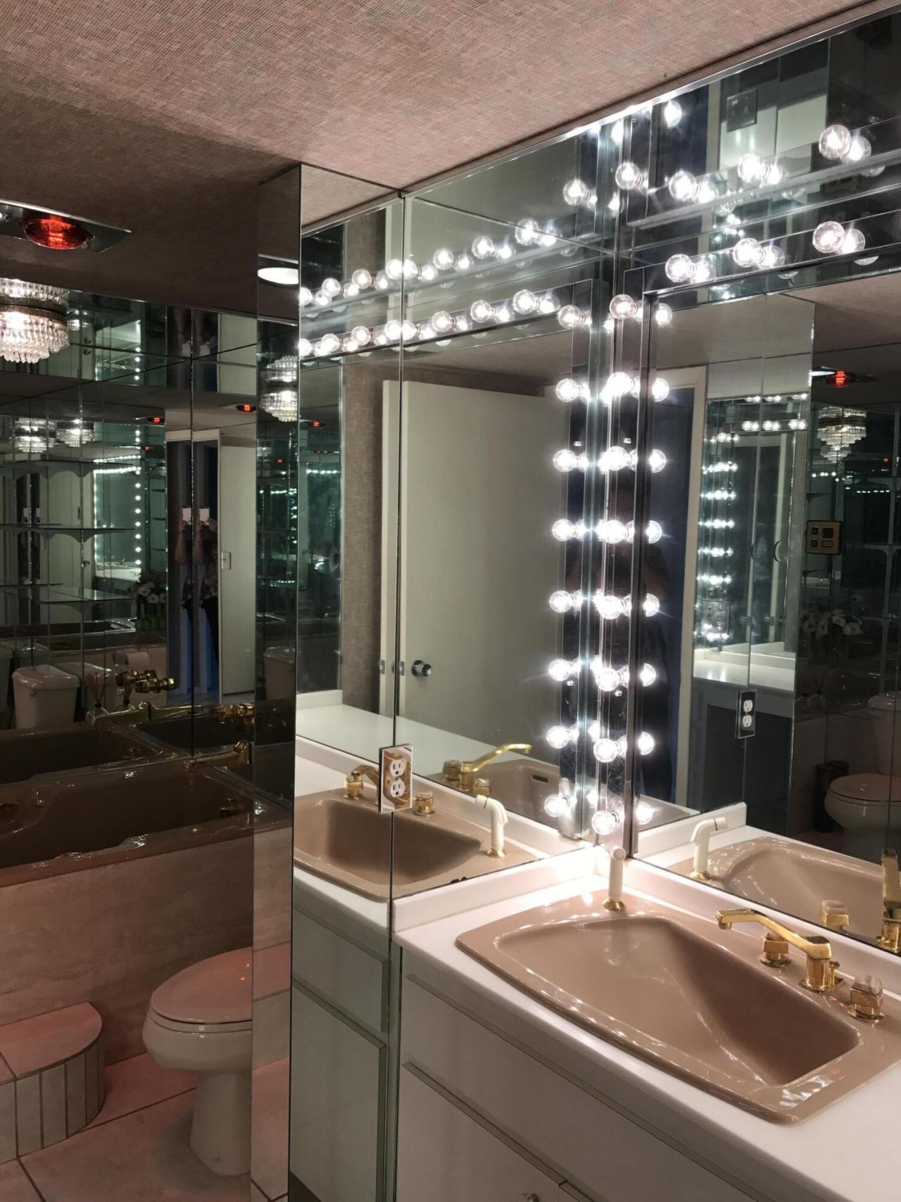 2520 Presidential Way Way, Unit 205, West Palm Beach, FL 33401 Photo