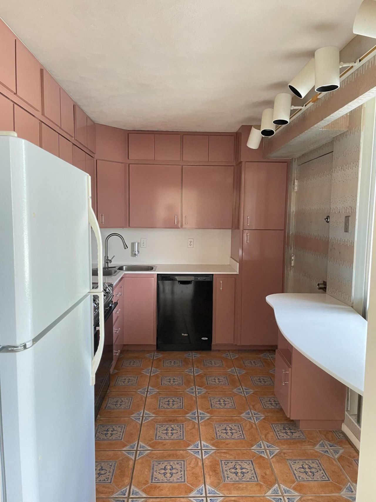 2520 Presidential Way Way, Unit 205, West Palm Beach, FL 33401 Photo