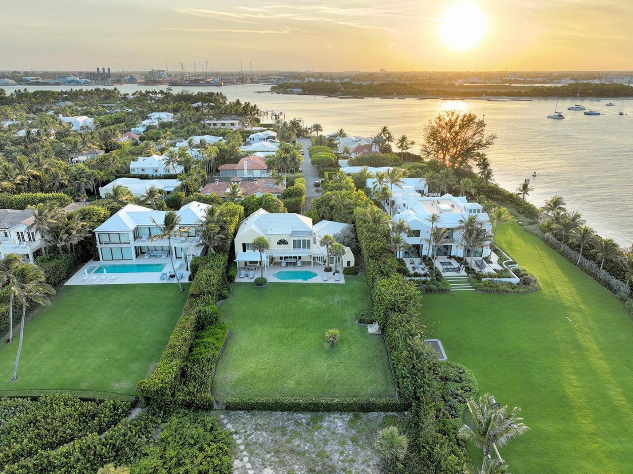 143 E Inlet Drive, Palm Beach, FL 33480 Photo