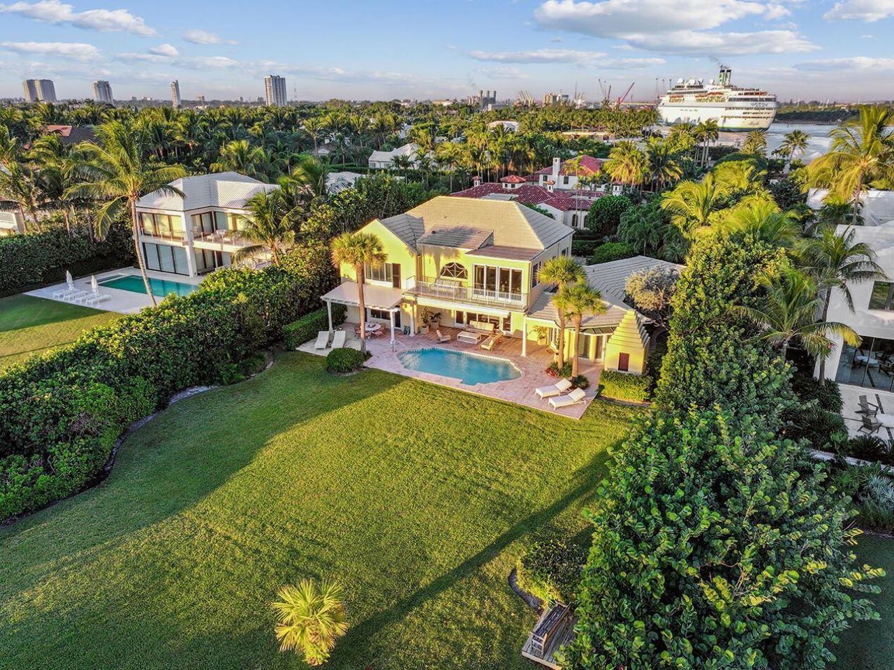 143 E Inlet Drive, Palm Beach, FL 33480 Photo